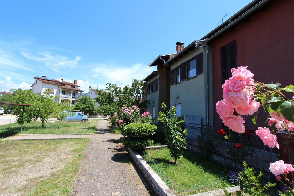 Apartment Mitton 2 罗维尼 外观 照片