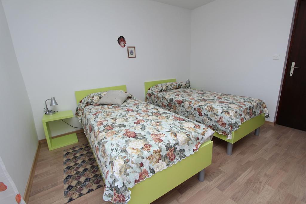 Apartment Mitton 2 罗维尼 客房 照片