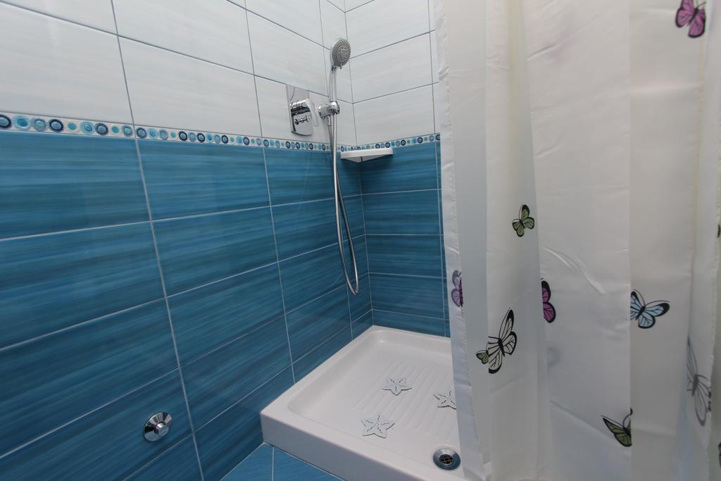 Apartment Mitton 2 罗维尼 外观 照片